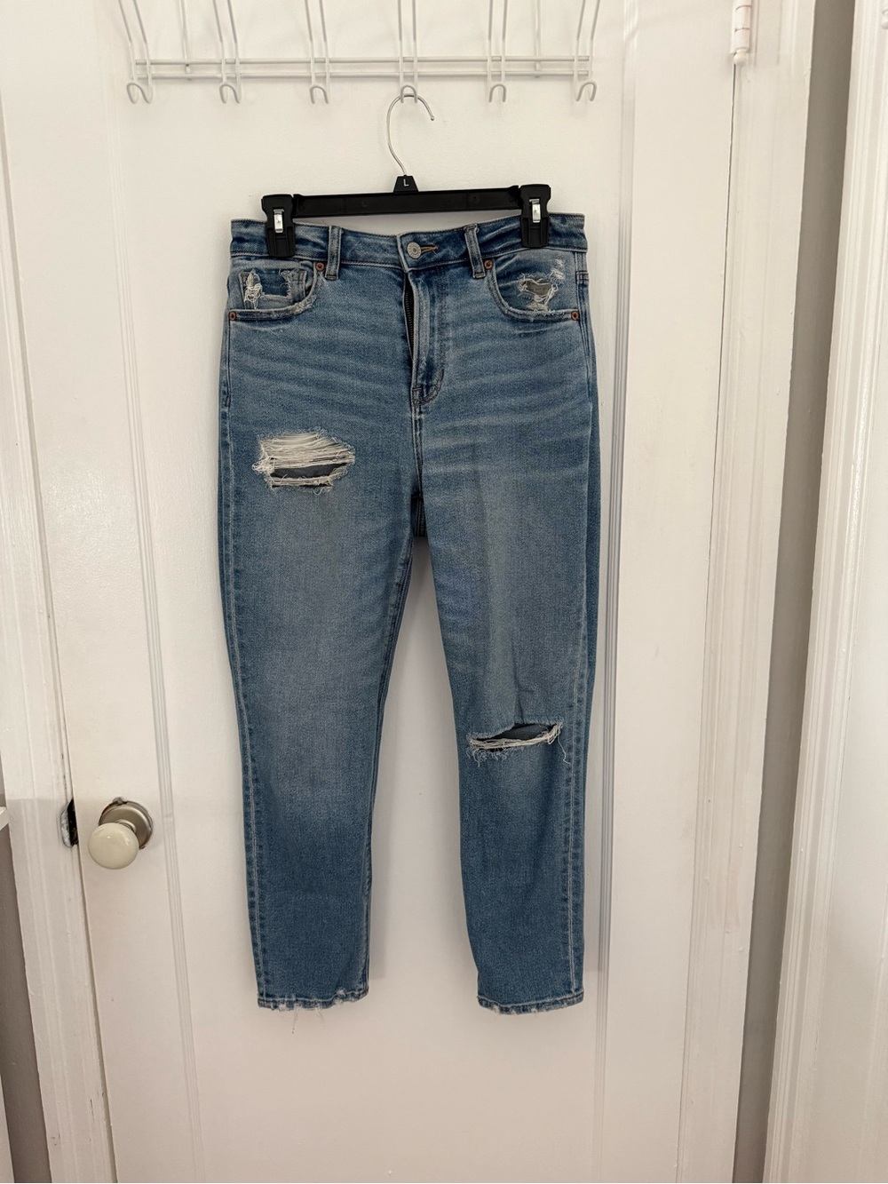 American Eagle Distressed Light Blue Mom Jeans